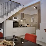 Rhome Crispi Loft Apartment *
