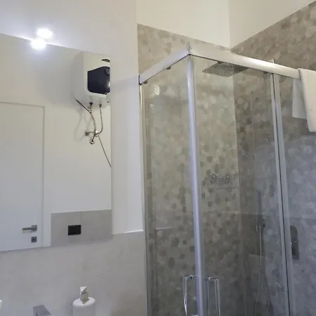 Rhome Crispi Loft *