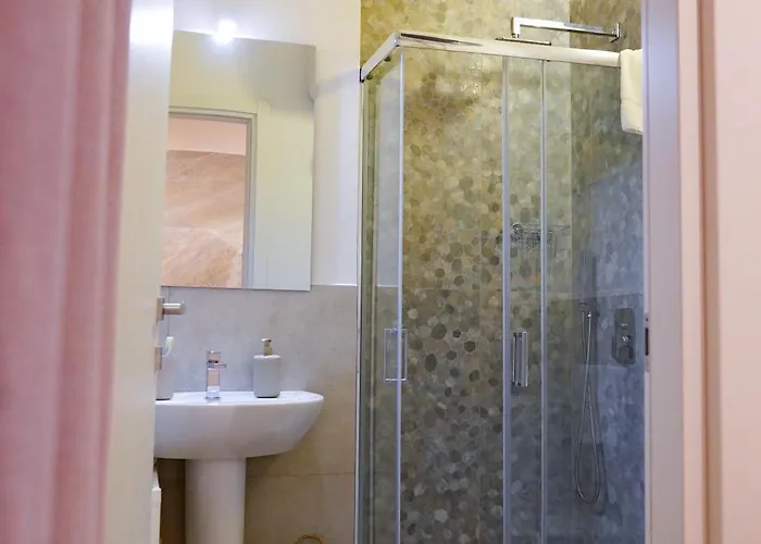 Rhome Crispi Loft דירה *